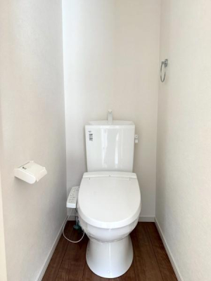 ���{���s�����Z�j��2���ڂ̐V�z��ˌ��Ẵg�C��