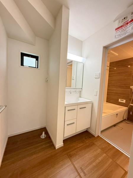 ���{���s�����Z�j��2���ڂ̐V�z��ˌ��Ă̐��ʑ�E���ʏ�