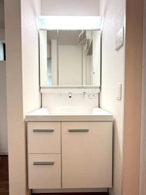 ���{���s�����Z�j��2���ڂ̐V�z��ˌ��Ă̐��ʑ�E���ʏ�