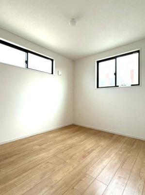 ���{���s�����Z�j��2���ڂ̐V�z��ˌ��Ă̗m��