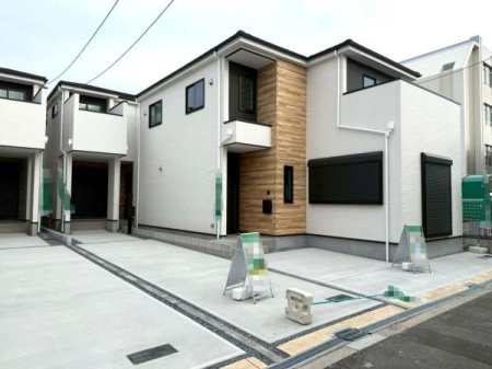 ���{���s�����Z�j��2���ڂ̐V�z��ˌ��Ă̒��ԏ�