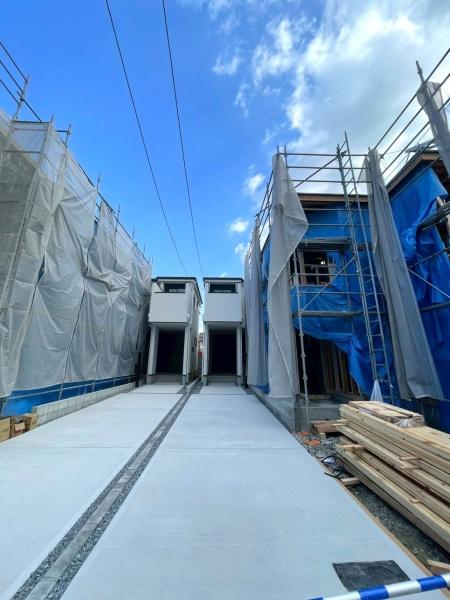 ���{���s�����Z�j��2���ڂ̐V�z��ˌ��Ă̒��ԏ�