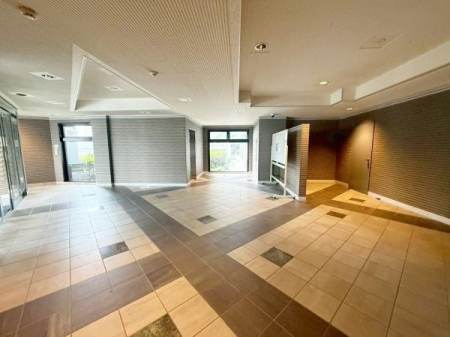 ���{���c�s�F�쒬�̒��Ã}���V�����̂��̑����p��