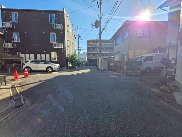 {s1ڂ̒ÃeXnEX̑OʓH܂ތnʐ^