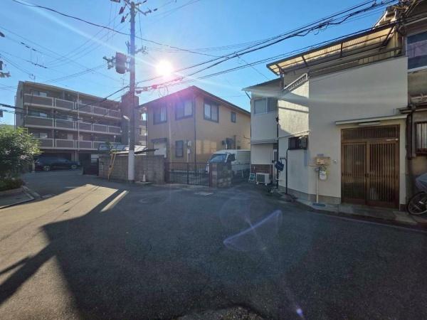 {s1ڂ̒ÃeXnEX̑OʓH܂ތnʐ^