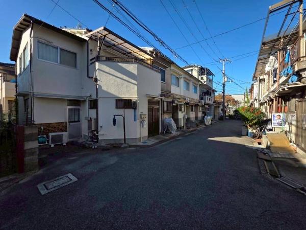 {s1ڂ̒ÃeXnEX̑OʓH܂ތnʐ^