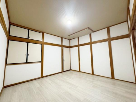 ���{��^�s�]�[���̒��È�ˌ��Ă̗m��