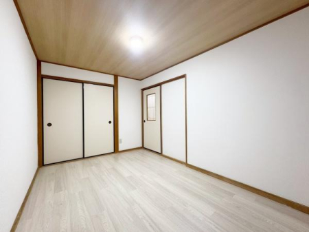 ���{��^�s�]�[���̒��È�ˌ��Ă̗m��