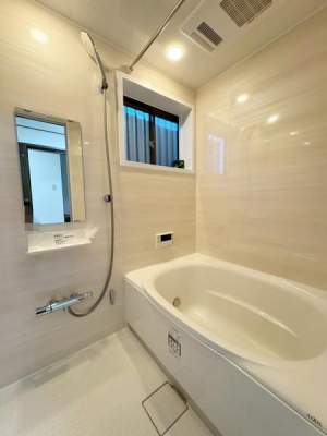 ���{��^�s�]�[���̒��È�ˌ��Ă̗���