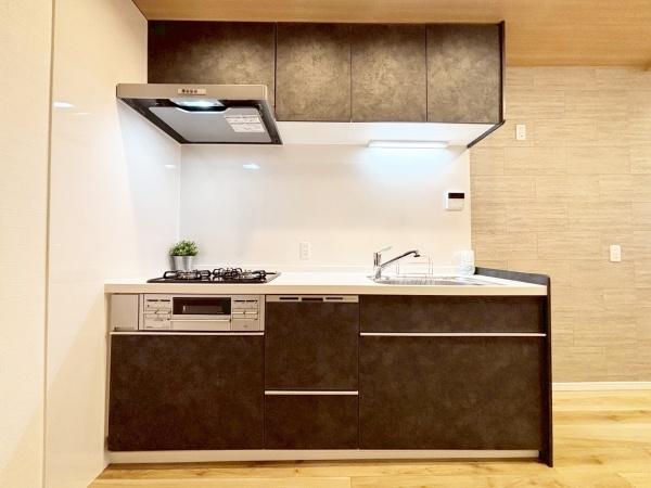 {s搼O3ڂ̒ÈˌẴLb`