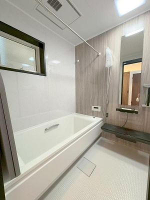 ���{�����s��㏬��̐V�z��ˌ��Ă̗���