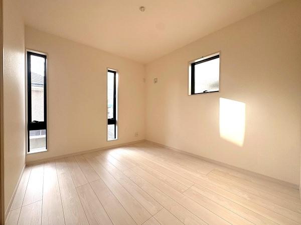 ���{���s����������1���ڂ̐V�z��ˌ��Ă̗m��