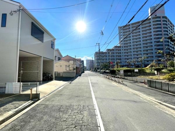 {sA3ڂ̓yn̑OʓH܂ތnʐ^