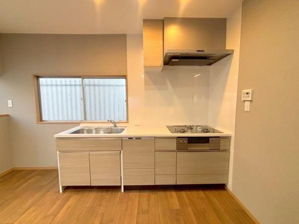 ���{�����s��t1���ڂ̒��È�ˌ��ẴL�b�`��