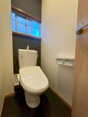 ���{�����s��t1���ڂ̒��È�ˌ��Ẵg�C��