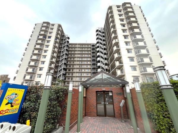 大阪府大阪市生野区桃谷4丁目の中古マンションの現地外観写真