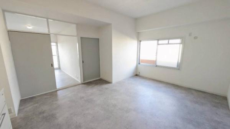 ���{�����s�F��5���ڂ̒��Ã}���V�����̃��r���O