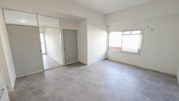 ���{�����s�F��5���ڂ̒��Ã}���V�����̃��r���O