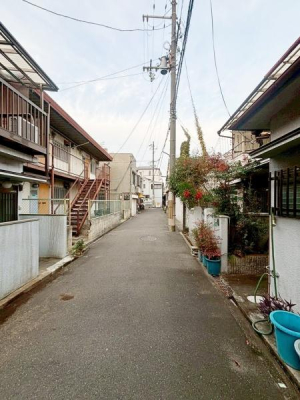 {sZV]k3ڂ̒ÃeXnEX̑OʓH܂ތnʐ^