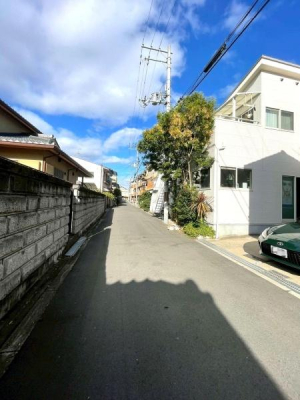 {sZgZc4ڂ̒ÈˌĂ̑OʓH܂ތnʐ^