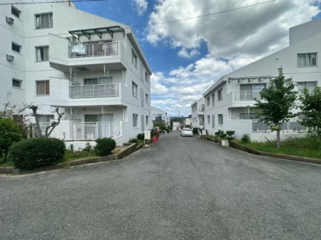 ���{�l����s���R2���ڂ̒��Ã}���V�����̂��̑����n