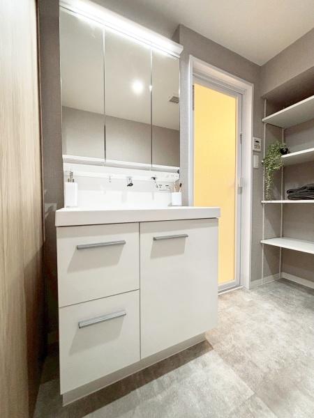 ���{�L���s�����R4���� 3-36�̒��Ã}���V�����̐��ʑ�E���ʏ�