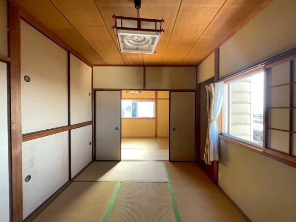 大阪府東大阪市上四条町の中古一戸建ての和室