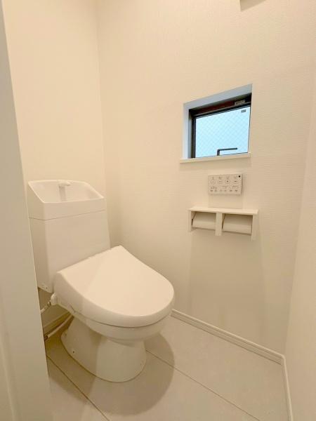 ���{�����s���Z������3���ڂ̐V�z��ˌ��Ẵg�C��