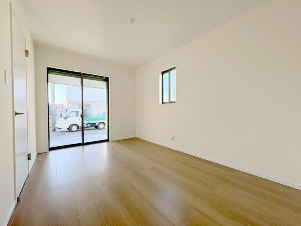 ���{�����s���Z������3���ڂ̐V�z��ˌ��Ă̗m��