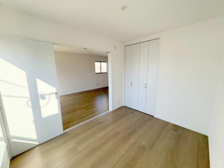 ���{�����s���Z������3���ڂ̐V�z��ˌ��Ă̗m��