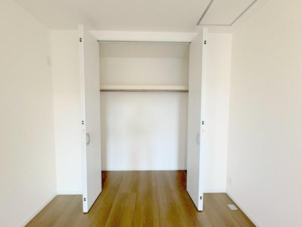 ���{�����s���Z������3���ڂ̐V�z��ˌ��Ă̎��[