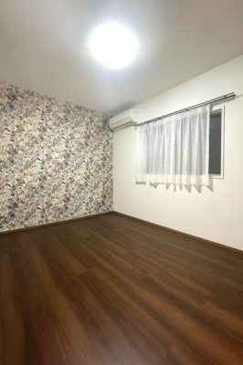 ���{�����s�����ؓ�3���ڂ̒��È�ˌ��Ă̎q������