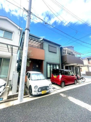 ���{�����s�����ؓ�3���ڂ̒��È�ˌ��Ă̒��ԏ�