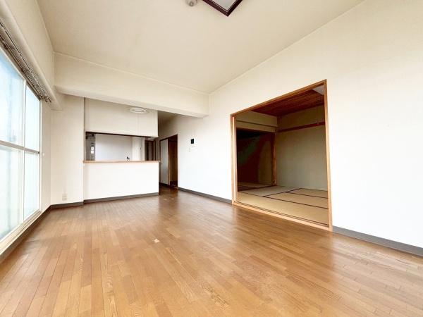 ���{���s����搼�{��3���ڂ̒��Ã}���V�����̃��r���O