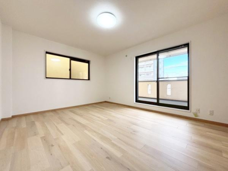 ���{���s�����ؐ쐼3���ڂ̒��È�ˌ��Ă̗m��