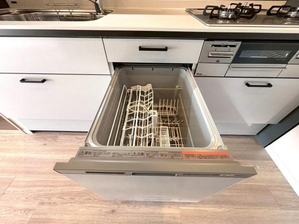 ���{���s�����V��1���ڂ̒��Ã}���V�����̃L�b�`��