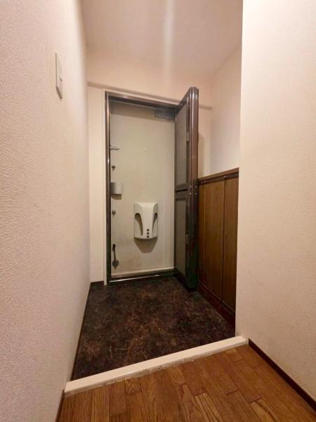 ���{����s��v�ے�2���ڂ̒��Ã}���V�����̌���