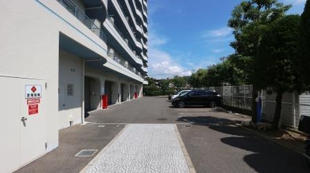 ���{����s��v�ے�2���ڂ̒��Ã}���V�����̂��̑����p��