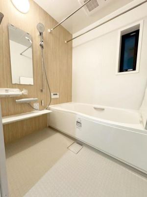 ���{�L���s�]���쒬3���ڂ̐V�z��ˌ��Ă̗���