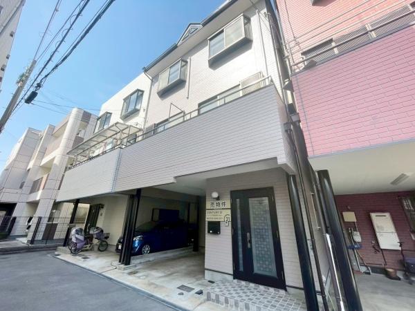 ���{���c�s���̏o���̒��È�ˌ��Ă̑O�ʓ��H�܂ތ��n�ʐ^