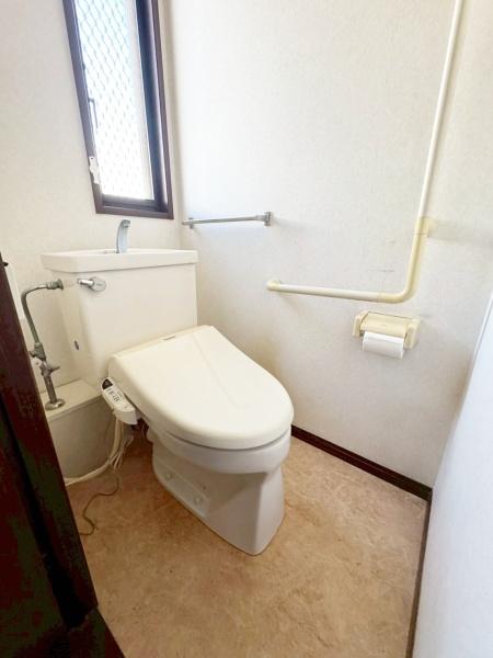 ���Ɍ��_�ˎs������2���ڂ̒��È�ˌ��Ẵg�C��