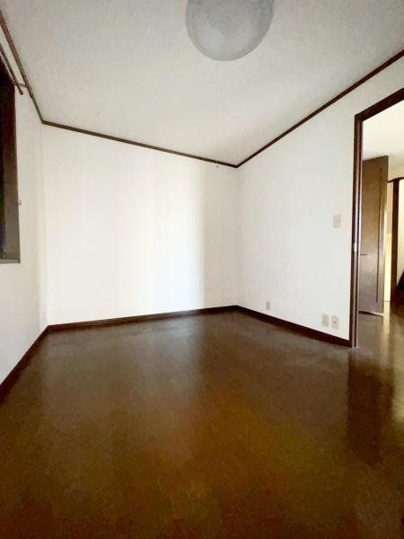 ���Ɍ��_�ˎs������2���ڂ̒��È�ˌ��Ă̗m��