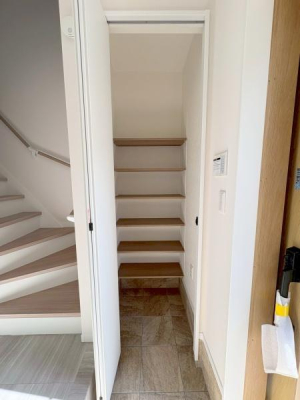 ���{�����s�ԉ�����2���ڂ̐V�z��ˌ��Ă̎��[