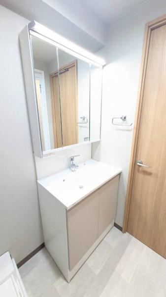 ���{�����s������4���ڂ̒��Ã}���V�����̐��ʑ�E���ʏ�