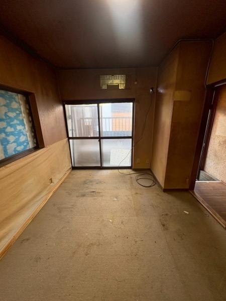 ���{��^�s�l�{2���ڂ̒��È�ˌ��Ă̗m��