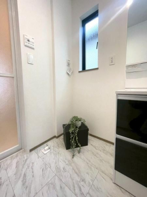 ���{���s���Z�g��Y�S7���ڂ̐V�z��ˌ��Ă̐��ʑ�E���ʏ�