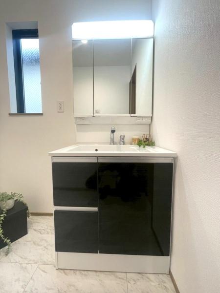 ���{���s���Z�g��Y�S7���ڂ̐V�z��ˌ��Ă̐��ʑ�E���ʏ�