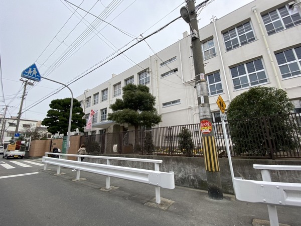 ���{���s�����F��3���ڂ̒��È�ˌ��Ă̎��ӊ�