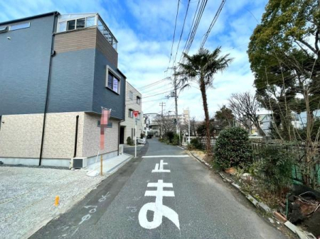 ���{���s���Z�g��j����2���ڂ̓y�n�̑O�ʓ��H�܂ތ��n�ʐ^