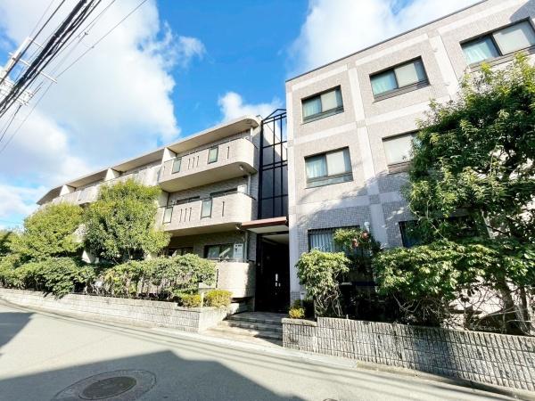 大阪府豊中市上野西2丁目 334-1の中古マンションの現地外観写真